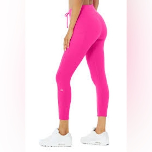 Alo Yoga 7/8 High-Waist Checkpoint Legging Neon Pink - Picture 2 of 7